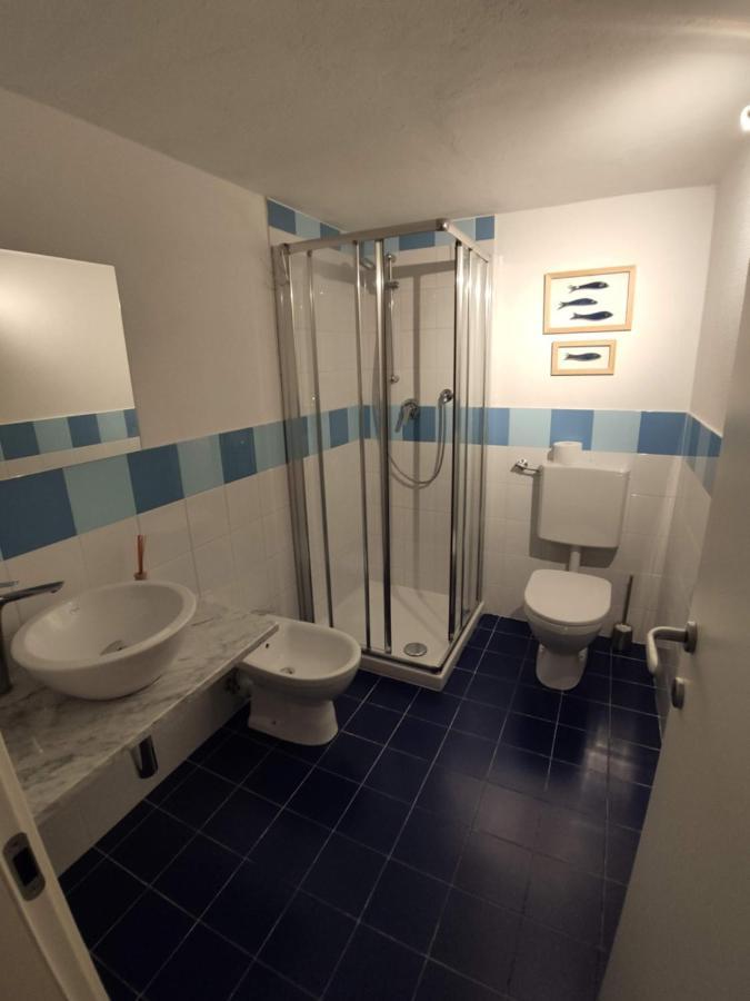 Independent Apartment With A Fabulous Patio - Casa Penny Cisano sul Neva المظهر الخارجي الصورة